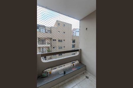 Apartamento à venda com 64m², 2 quartos e 1 vaga Apartamento à venda com 64m², 2 quartos e 1 vagaSacada