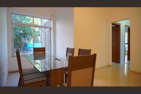 Apartamento para alugar com 3 quartos, 72m² em Auxiliadora, Porto Alegre