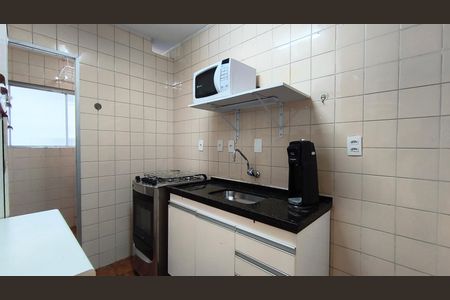 Cozinha de apartamento à venda com 2 quartos, 57m² em Vila Mariana, São Paulo