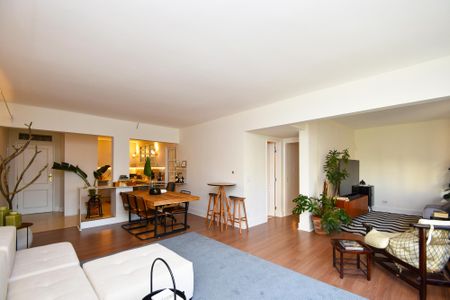 Apartamento à venda com 140m², 2 quartos e 1 vaga Apartamento à venda com 140m², 2 quartos e 1 vagasala de estar
