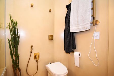 Apartamento à venda com 140m², 2 quartos e 1 vaga Apartamento à venda com 140m², 2 quartos e 1 vagabanheiro