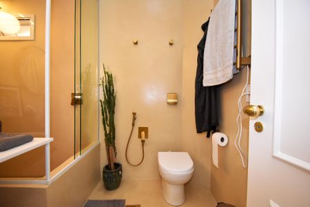 Apartamento à venda com 140m², 2 quartos e 1 vaga Apartamento à venda com 140m², 2 quartos e 1 vagabanheiro