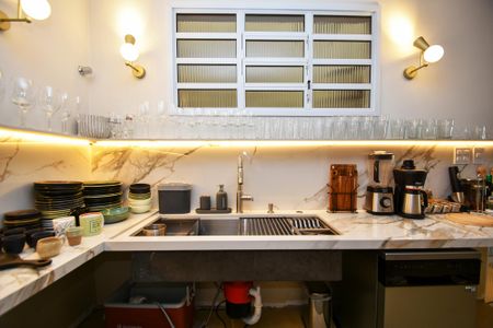 Apartamento à venda com 140m², 2 quartos e 1 vaga Apartamento à venda com 140m², 2 quartos e 1 vagacozinha