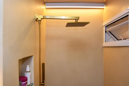 Apartamento à venda com 140m², 2 quartos e 1 vaga Apartamento à venda com 140m², 2 quartos e 1 vagabanheiro