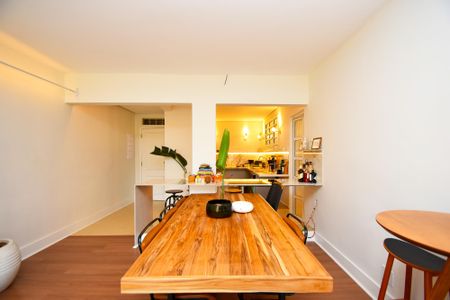Apartamento à venda com 140m², 2 quartos e 1 vaga Apartamento à venda com 140m², 2 quartos e 1 vagasala de jantar