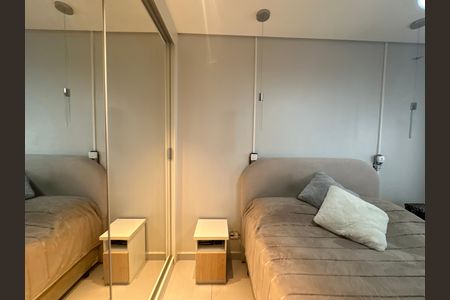 Quarto 2 de apartamento à venda com 2 quartos, 52m² em Alphaville Empresarial, Barueri