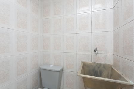 Apartamento à venda com 66m², 3 quartos e sem vaga Apartamento à venda com 66m², 3 quartos e sem vagaBanheiro 2