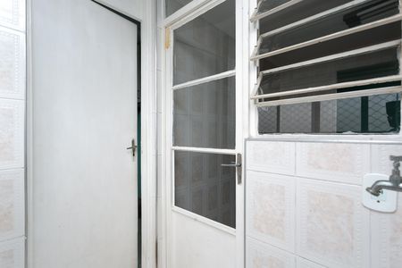 Área de Serviço de apartamento à venda com 3 quartos, 66m² em Itaquera, São Paulo