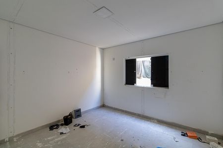 Casa para alugar com 100m², 2 quartos e 1 vaga Casa para alugar com 100m², 2 quartos e 1 vagaSuíte
