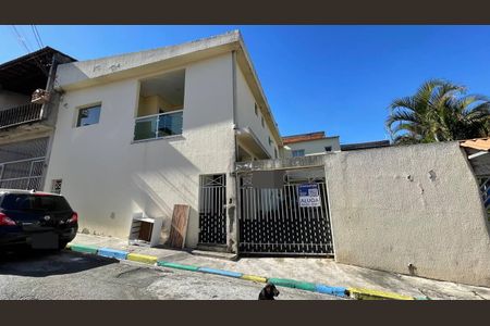 Fachada de casa para alugar com 3 quartos, 100m² em Lageado, São Paulo