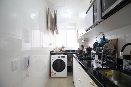 Cozinha de apartamento à venda com 2 quartos, 44m² em Jardim Paris, São Paulo