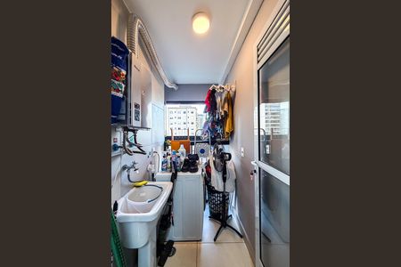 Apartamento à venda com 82m², 2 quartos e 2 vagas Apartamento à venda com 82m², 2 quartos e 2 vagasÁrea de Serviço