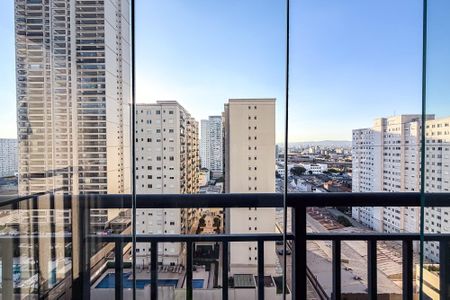 Apartamento à venda com 82m², 2 quartos e 2 vagas Apartamento à venda com 82m², 2 quartos e 2 vagasVaranda da Suíte