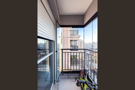 Apartamento à venda com 82m², 2 quartos e 2 vagas Apartamento à venda com 82m², 2 quartos e 2 vagasVaranda da Suíte
