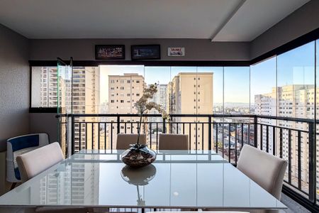 Apartamento à venda com 82m², 2 quartos e 2 vagas Apartamento à venda com 82m², 2 quartos e 2 vagasVaranda da Sala