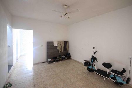 Sala de casa à venda com 3 quartos, 150m² em Jardim Santa Teresinha, São Paulo