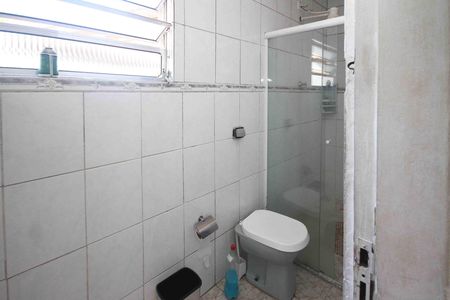 Casa à venda com 150m², 3 quartos e 4 vagasBanheiro de serviço
