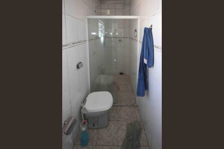 Casa à venda com 150m², 3 quartos e 4 vagasBanheiro de serviço