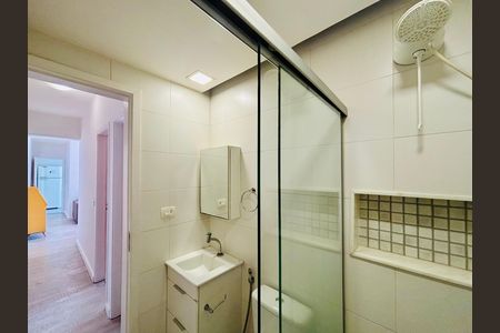 Apartamento para alugar com 76m², 2 quartos e 1 vaga