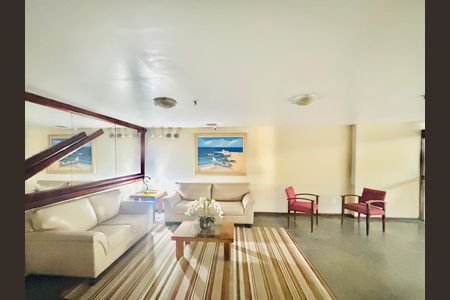 Apartamento para alugar com 76m², 2 quartos e 1 vaga