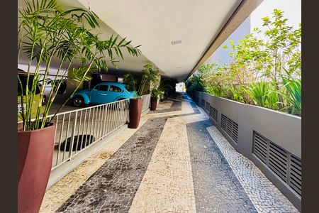 Apartamento para alugar com 76m², 2 quartos e 1 vaga