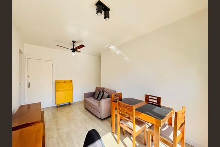 Apartamento para alugar com 76m², 2 quartos e 1 vaga