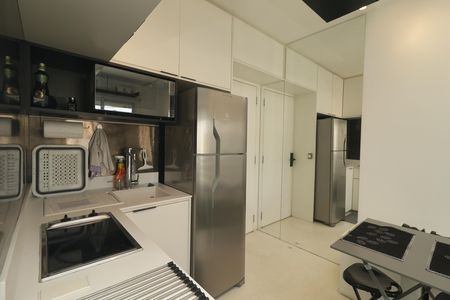 Cozinha de apartamento para alugar com 1 quarto, 28m² em Aclimação, São Paulo