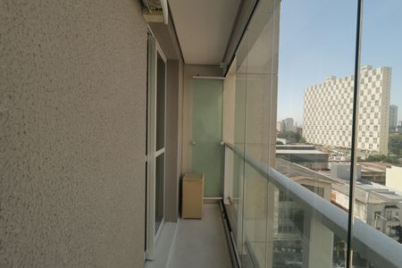 Apartamento para alugar com 28m², 1 quarto e 1 vagaVaranda