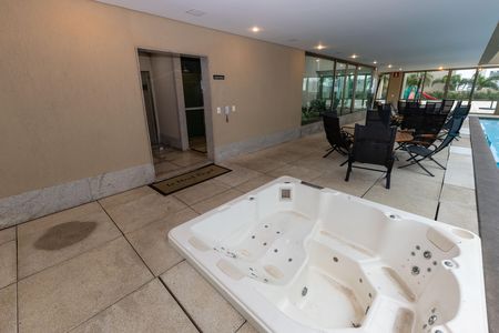 Apartamento à venda com 57m², 1 quarto e 2 vagas Apartamento à venda com 57m², 1 quarto e 2 vagasÁrea comum - Ofurô