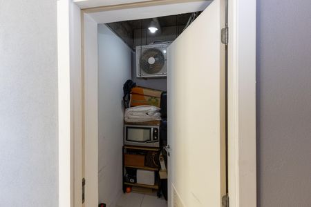 Apartamento à venda com 57m², 1 quarto e 2 vagas Apartamento à venda com 57m², 1 quarto e 2 vagasÁrea de Serviço - Deposito