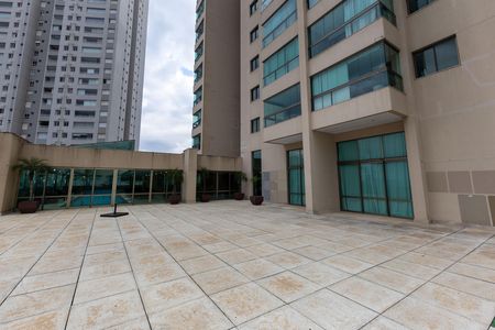 Apartamento à venda com 57m², 1 quarto e 2 vagas Apartamento à venda com 57m², 1 quarto e 2 vagasFachada