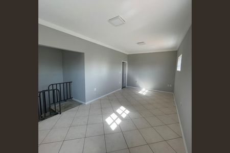 Casa para alugar com 260m², 4 quartos e 4 vagas Casa para alugar com 260m², 4 quartos e 4 vagasPiso superior
