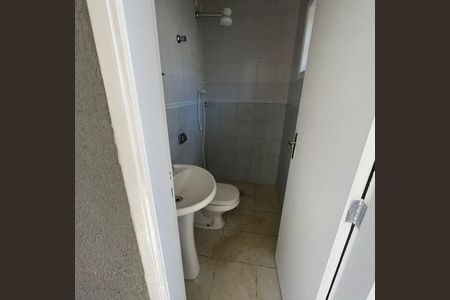 Casa para alugar com 260m², 4 quartos e 4 vagas Casa para alugar com 260m², 4 quartos e 4 vagasBanheiro de serviço