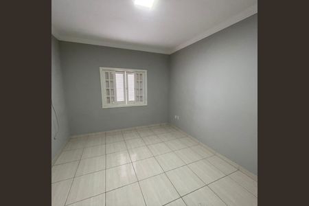 Casa para alugar com 260m², 4 quartos e 4 vagas Casa para alugar com 260m², 4 quartos e 4 vagasQuarto 4