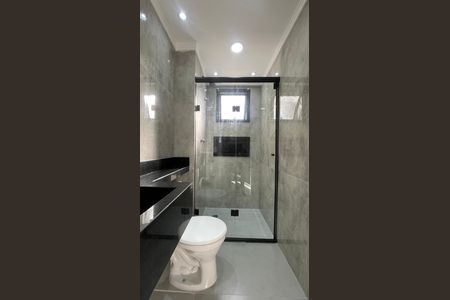 Banheiro de casa para alugar com 2 quartos, 42m² em Cidade Antônio Estêvão de Carvalho, São Paulo
