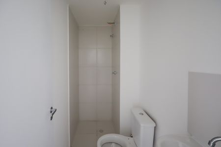 Apartamento à venda com 29m², 2 quartos e sem vaga Apartamento à venda com 29m², 2 quartos e sem vagaBanheiro