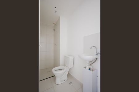 Apartamento à venda com 29m², 2 quartos e sem vaga Apartamento à venda com 29m², 2 quartos e sem vagaBanheiro