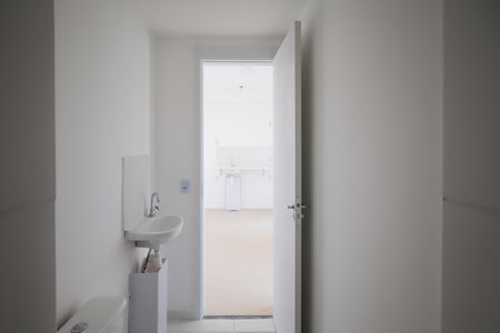 Apartamento à venda com 29m², 2 quartos e sem vaga Apartamento à venda com 29m², 2 quartos e sem vagaBanheiro