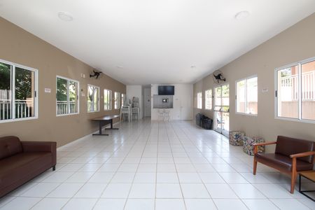 Casa de condomínio à venda com 54m², 2 quartos e 1 vagaÁrea comum - Salão de festas
