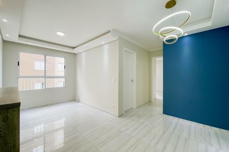 Sala de casa de condomínio à venda com 2 quartos, 54m² em Novo Osasco, Osasco