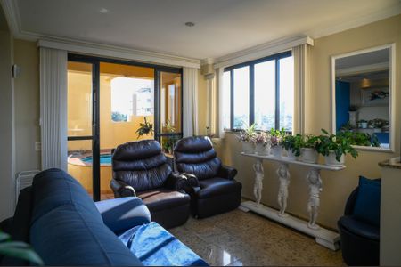 Apartamento à venda com 127m², 2 quartos e 3 vagas Apartamento à venda com 127m², 2 quartos e 3 vagasSala