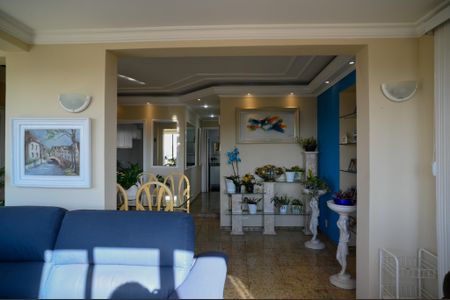 Apartamento à venda com 127m², 2 quartos e 3 vagas Apartamento à venda com 127m², 2 quartos e 3 vagasSala