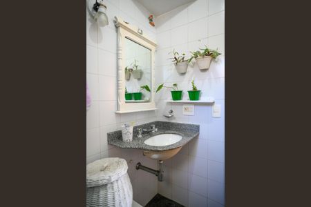 Apartamento à venda com 127m², 2 quartos e 3 vagas Apartamento à venda com 127m², 2 quartos e 3 vagasBanheiro Quarto 1 - Suite