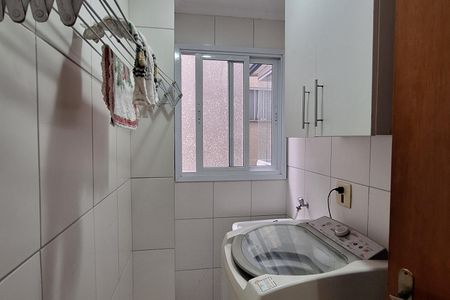 Apartamento à venda com 63m², 2 quartos e 2 vagas Apartamento à venda com 63m², 2 quartos e 2 vagasLavanderia