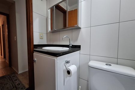 Apartamento à venda com 63m², 2 quartos e 2 vagas Apartamento à venda com 63m², 2 quartos e 2 vagasBanheiro da Suíte