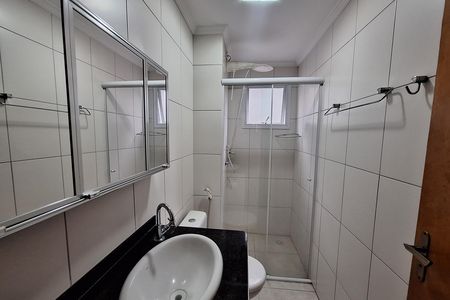 Apartamento à venda com 63m², 2 quartos e 2 vagas Apartamento à venda com 63m², 2 quartos e 2 vagasBanheiro da Suíte