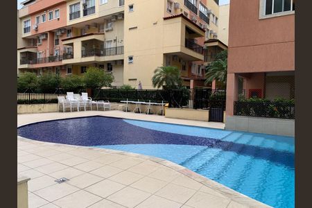 Apartamento à venda com 79m², 2 quartos e 1 vaga Apartamento à venda com 79m², 2 quartos e 1 vagaÁrea comum - Piscina