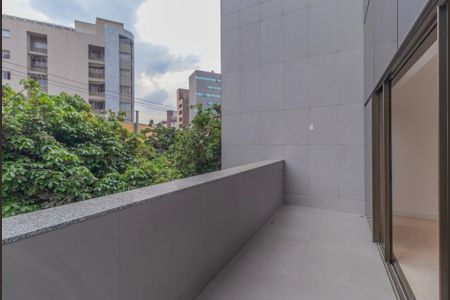 Apartamento à venda com 334m², 3 quartos e 2 vagas Apartamento à venda com 334m², 3 quartos e 2 vagasVaranda da Sala