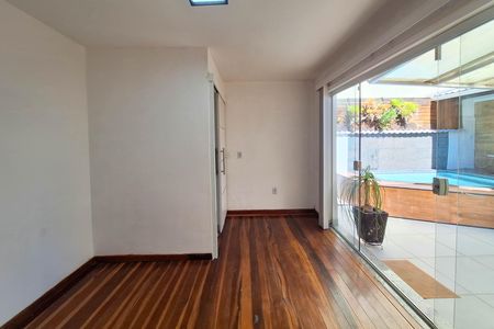 Suíte 1 de casa para alugar com 2 quartos, 95m² em Piratininga, Niterói