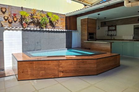 Casa para alugar com 95m², 2 quartos e 2 vagas Casa para alugar com 95m², 2 quartos e 2 vagasQuintal